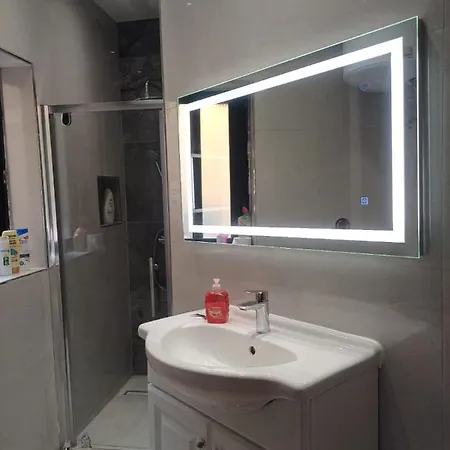 Проживание в семье Modern Private In An Сент-Полс-Бей