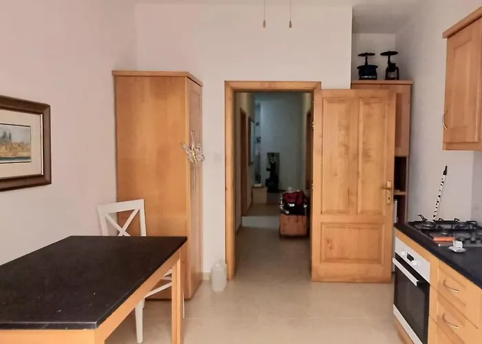 Modern Private In An * St. Paul's Bay